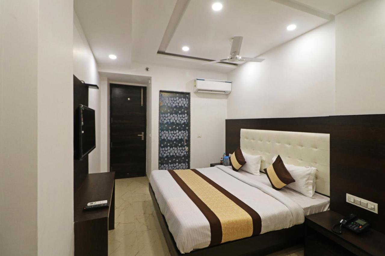 Silver Shine New Delhi - Comfort Stay מראה חיצוני תמונה