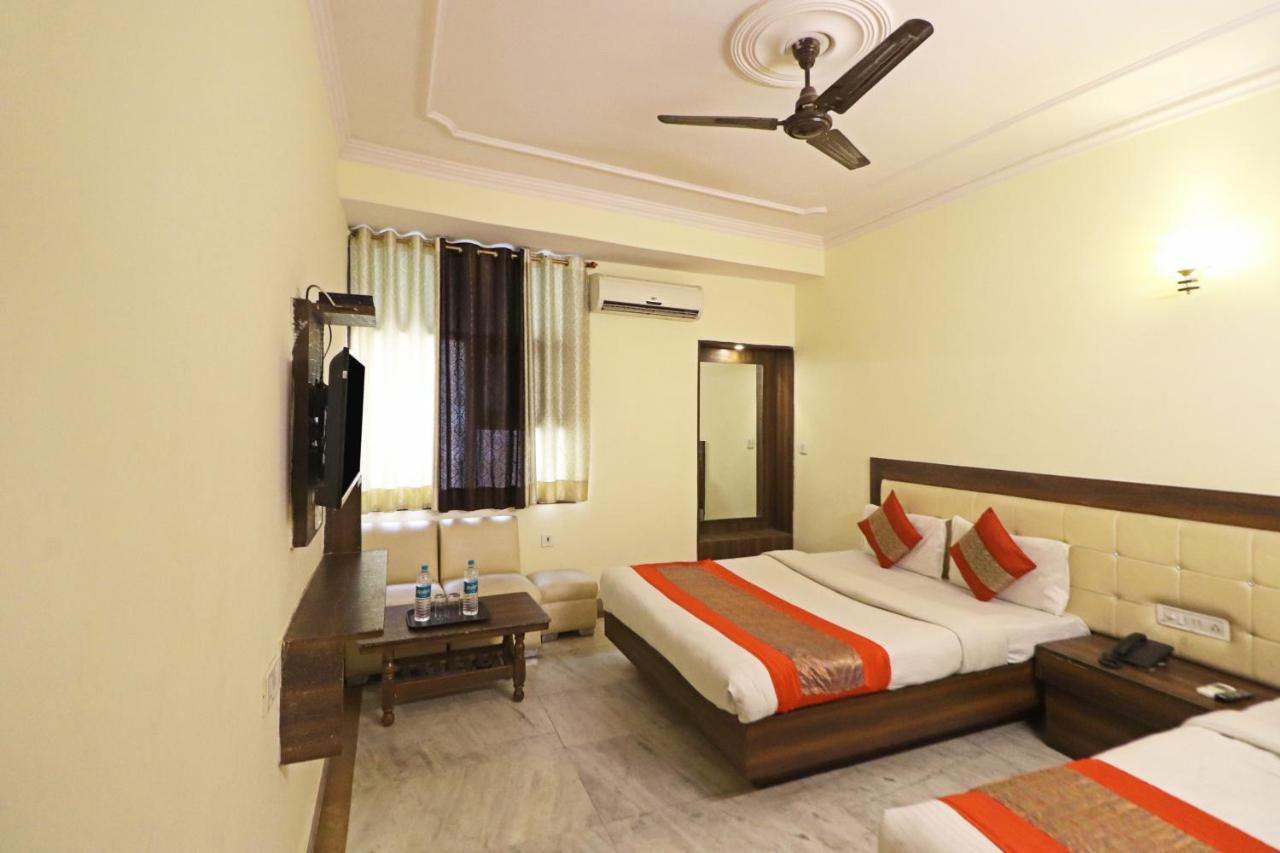 Silver Shine New Delhi - Comfort Stay מראה חיצוני תמונה